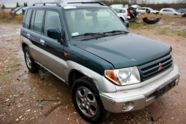 Szyba karoseryjna tył prawa Mitsubishi Pajero Pinin 2003