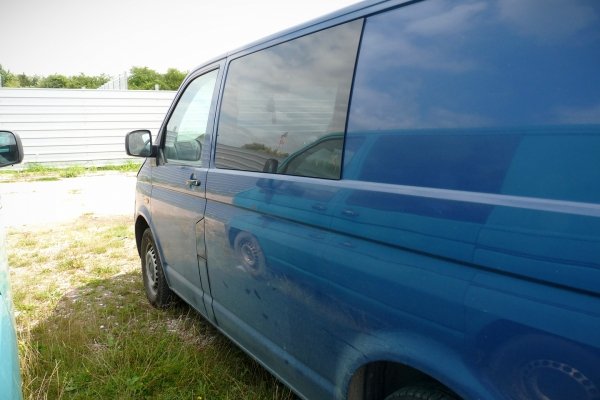 Maska VW Transporter T5 2004 Bus (kod lakieru: LL5M)