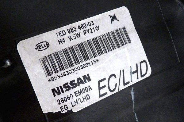 Reflektor lewy Nissan Tiida C11 2004-2007 Hatchback 5-drzwi