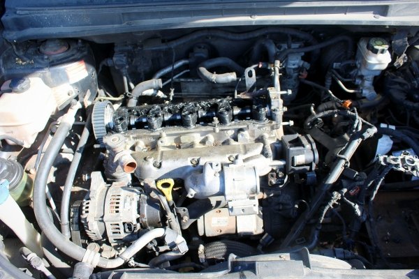 Klamka drzwi tył prawa Kia Carens FG 2007 Minivan 