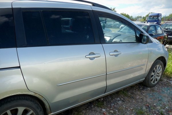 Mazda 5 CR 2005 2.0i LFF7 Van [A]
