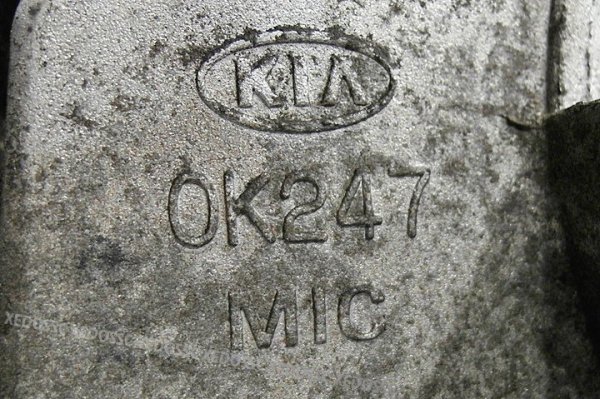 POMPA OLEJU OLEJOWA KIA CARENS 01 1.8 16V T8