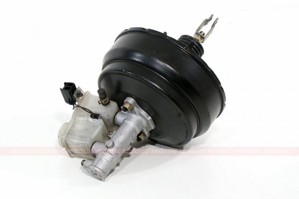 SERWO POMPA HAMULCOWA MAZDA 323 323S BJ 98 1.5