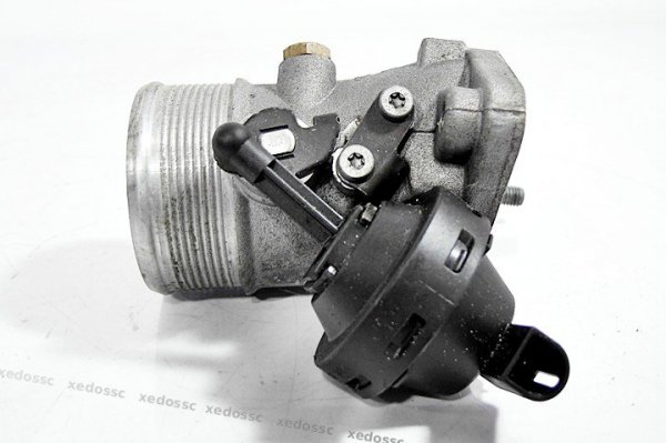 PRZEPUSTNICA AUDI A6 01 2.5 TDI AYM 8E0145950C FV