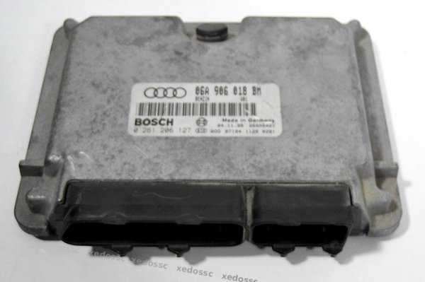 KOMPUTER SILNIKA AUDI A3 8L1 98 1.8 06A906018BM