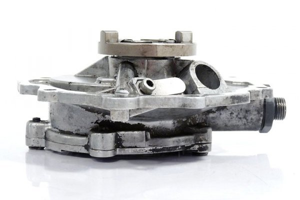 POMPA VACUM WAKUM MERCEDES W202 95 2.2 D