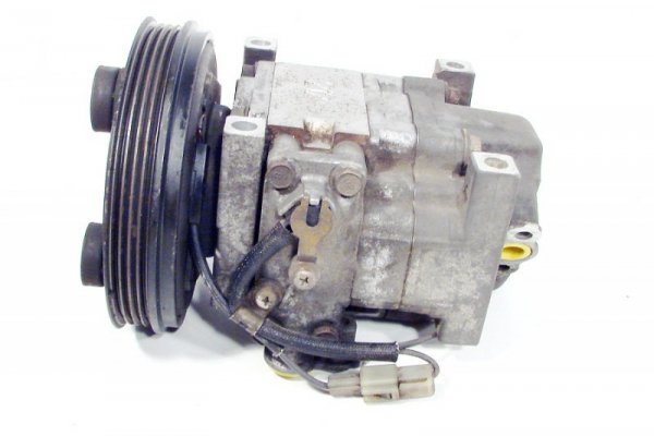 SPRĘŻARKA POMPA KLIMATYZACJI MAZDA 323 99 1.5 16V