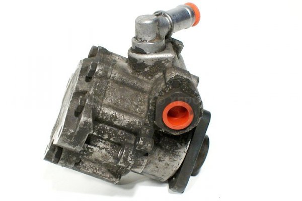 POMPA WSPOMAGANIA BMW E36 95 1.8i