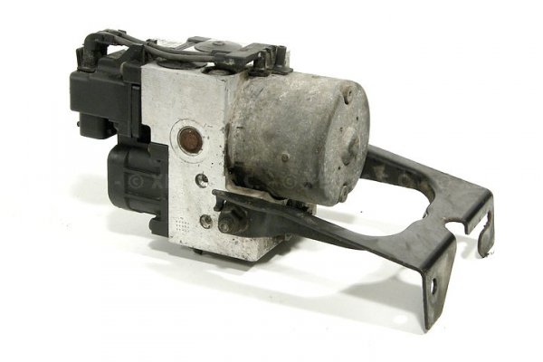 POMPA ABS VOLVO V40 98 1.9 TD 30857585