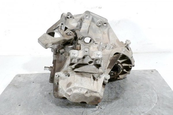 _Skrzynia biegów HEU VW Golf V PLUS 05-13 1.6FSI