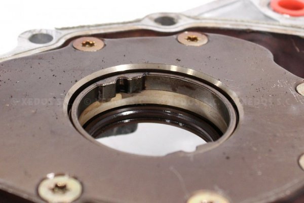 POMPA OLEJU OLEJOWA MAZDA 626 GF 2000 1.8 16V FP