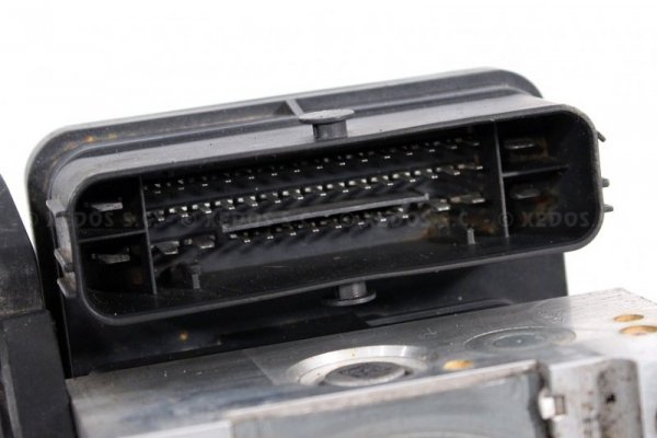 POMPA ABS ESC VW GOLF VII 2013- 5Q0907379AA