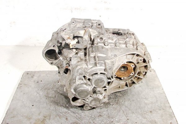_Skrzynia biegów EZA VW Sharan Alhambra MK2 2001 2.0i 8V