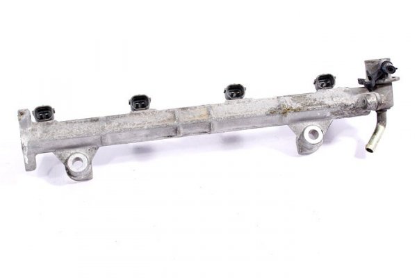 LISTWA WTRYSKOWA MITSUBISHI SPACE STAR 98 1.3 16V