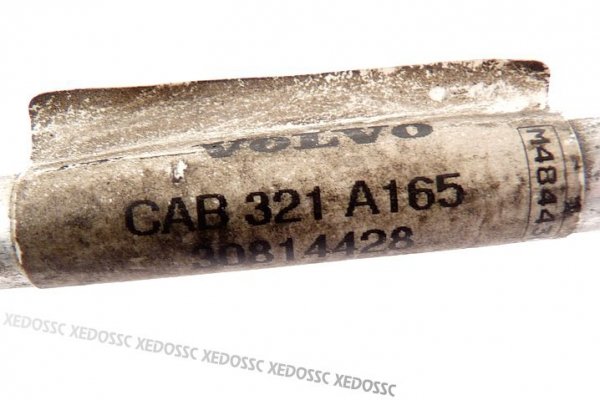 PRZEWODY KLIMATYZACJI  VOLVO V40 98 2.0i
