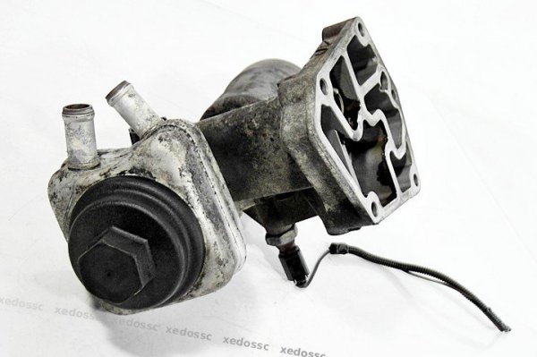 PODSTAWA FILTRA OLEJU VW GOLF IV 00 1.9 038115389