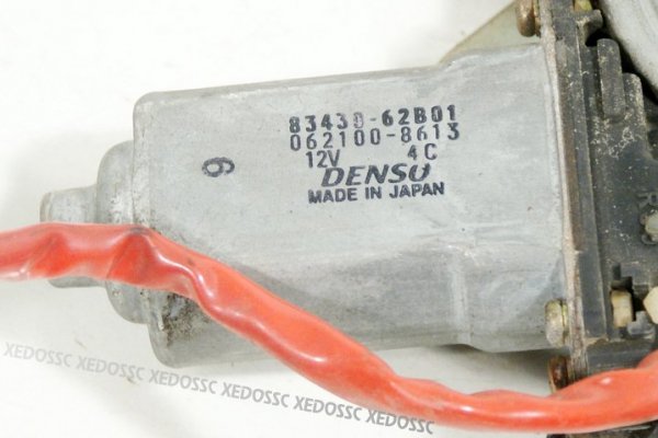 PODNOŚNIK SZYBY PRZÓD PRAWY SUZUKI SWIFT 4D ELEKTR