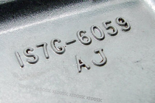Obudowa Osłona Rozrządu Ford Mondeo MK3 2000-2007 2.0i 16V