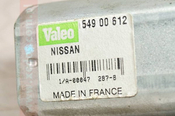 SILNICZEK WYCIERACZKI TYŁ NISSAN PRIMERA P11 SED