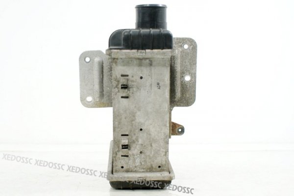 INTERCOOLER CHŁODNICA POWIETRZA HYUNDAI TRAJET 01