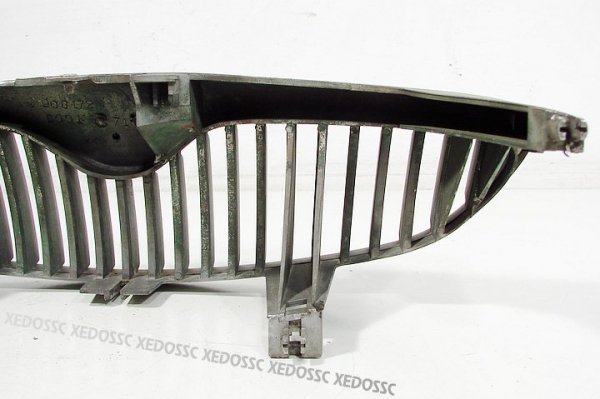 ATRAPA GRILL MAZDA XEDOS 6 CA 94 SEDAN
