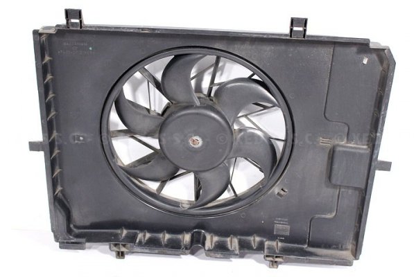 WENTYLATOR WODY MERCEDES W210 97 2.3 A2105052355