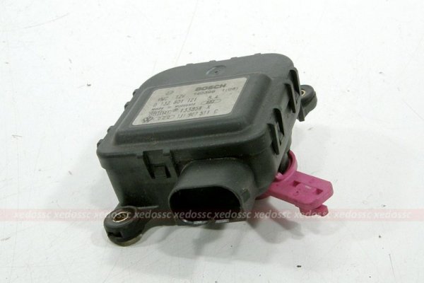 SILNICZEK KLAPKI NAWIEWU VW GOLF IV 01 1.6 VALEO