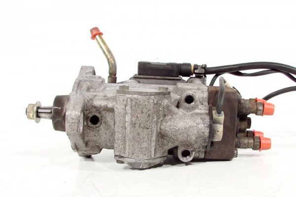 POMPA WTRYSKOWA CHRYSLER VOYAGER GS 98 2.5TD