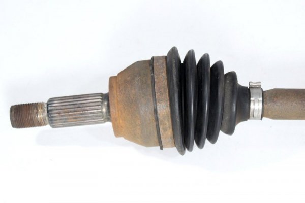PÓŁOŚ PRAWA DŁUGA FORD FUSION JU 06 1.4