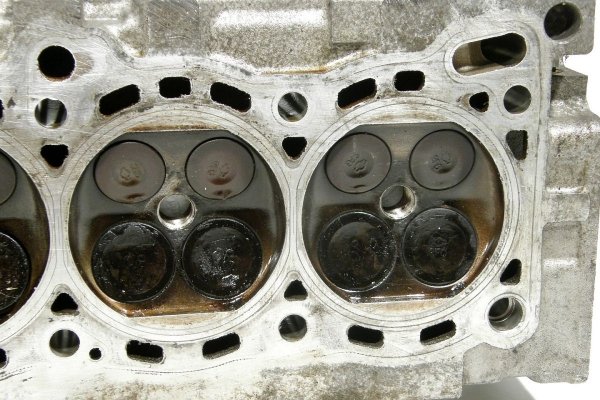 Głowica Nissan Primera P11 1999-2001 1.8i 16V