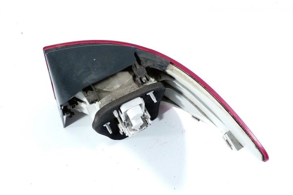 _Lampa tył lewa Mercedes B-Klasa W245 2005-2011