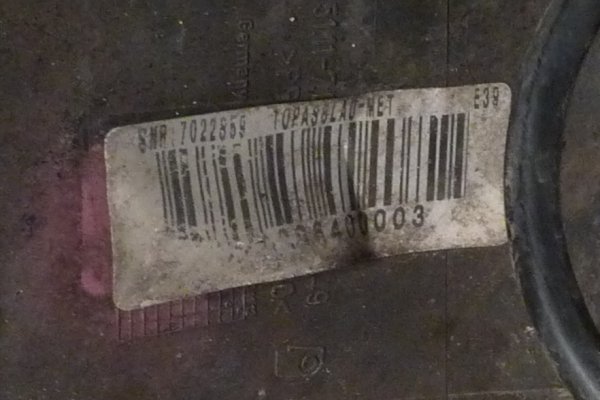 Zderzak przód PDC XENON BMW 5 E39 2002 Kombi (Kod lakieru: TOPASBLAU METALLIC (364))