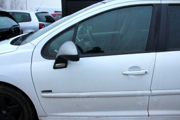 Drzwi przód lewe Peugeot 207 2012 Kombi (kod lakieru: EWP)