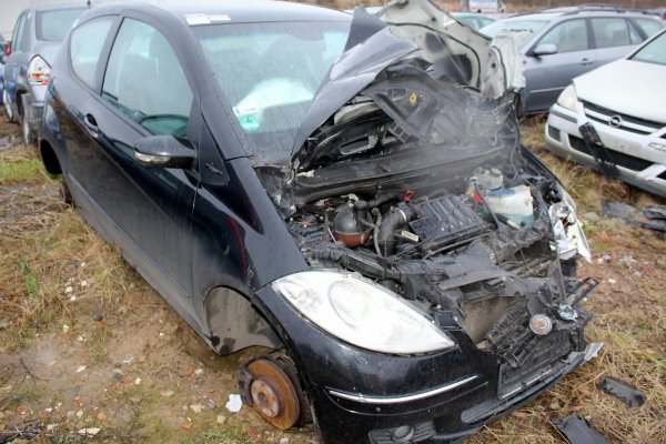 Drzwi przód prawe Mercedes A-Klasa W169 2007 Hatchback 3-drzwi (kod lakieru: 191)
