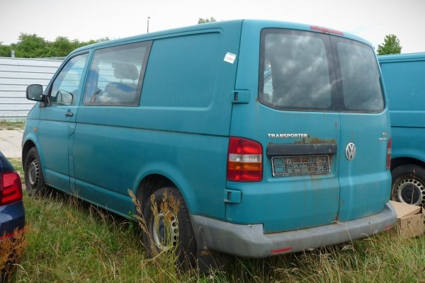 Szyba karoseryjna środkowa lewa VW Transporter T5 2005 Bus