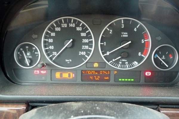 Drzwi tył lewe BMW 5 E39 2002 Kombi (Kod lakieru: TOPASBLAU METALLIC (364))