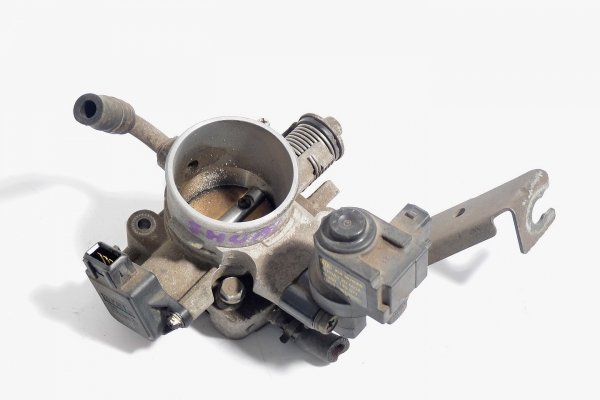 Przepustnica Kia Shuma II FB 2003 1.6MPI GA6D Hatchback 5-drzwi