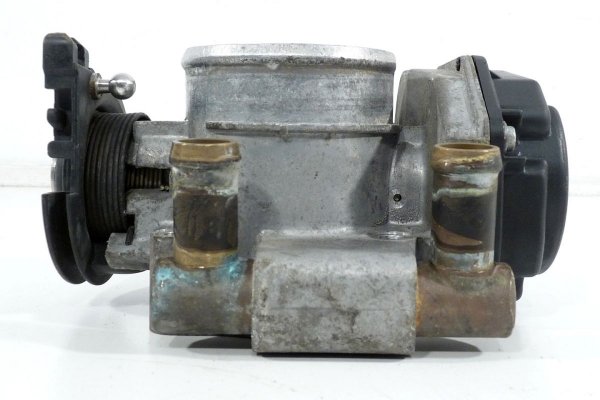 Przepustnica VW Passat B5 1996-2005 1.6 1.8