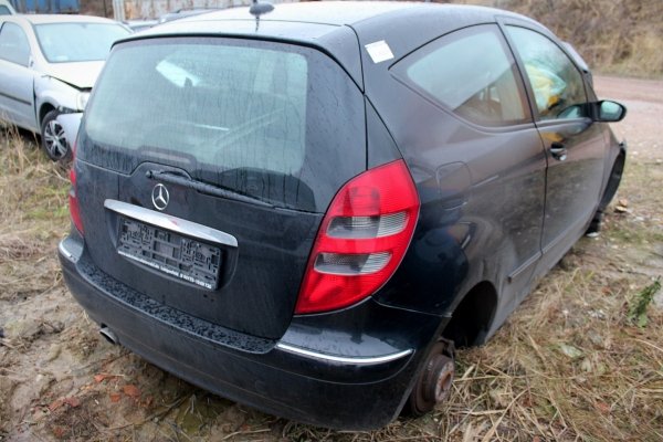 Podłokietnik Mercedes A-Klasa W169 2007 Hatchback 3-drzwi