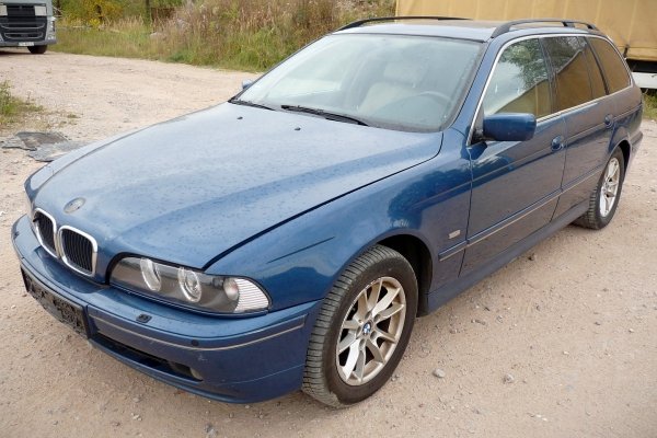 Drzwi tył prawe BMW 5 E39 2002 Kombi (Kod lakieru: TOPASBLAU METALLIC (364))