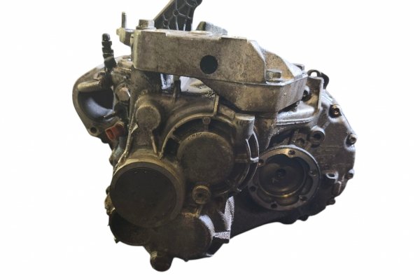 Skrzynia biegów KDN VW Passat B6 2007 2.0TDI BKP Kombi 