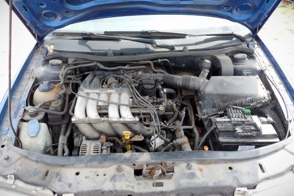 Podnośnik szyby przód prawy Skoda Octavia I 1U 1999 Liftback