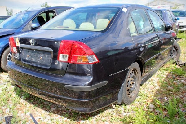 Skrzynia biegów Honda Civic VII 2004 1.6i