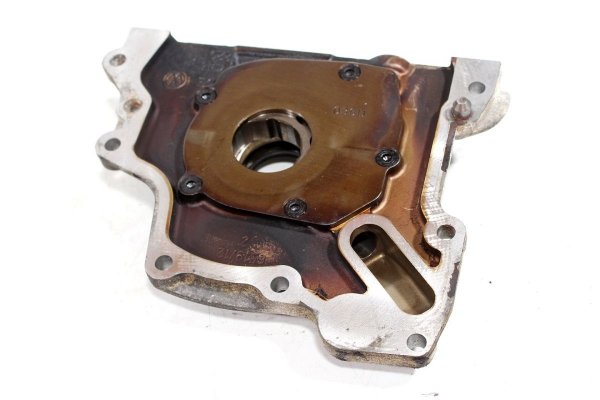 Pompa oleju VW Polo 9N 2001-2009 1.4i 16V BBY