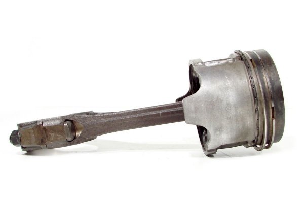 Tłok korbowód Mazda 323 323P BA 1994-1998 2.0D