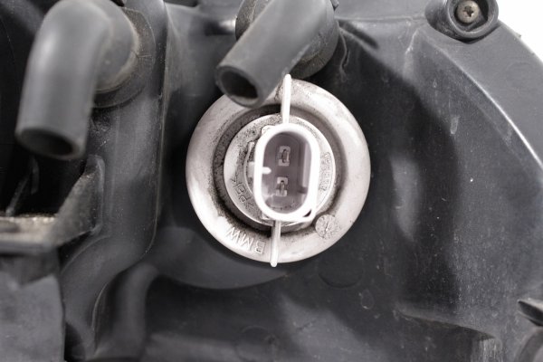 Reflektor prawy BMW 5 E39 Lift 2000-2004 Kombi (Xenon, kod lakieru: TOPASBLAU METALLIC (364))