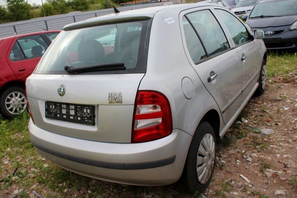 Skoda Fabia I 6Y 2004 1.2i AZQ Hatchback 5-drzwi [B/C]