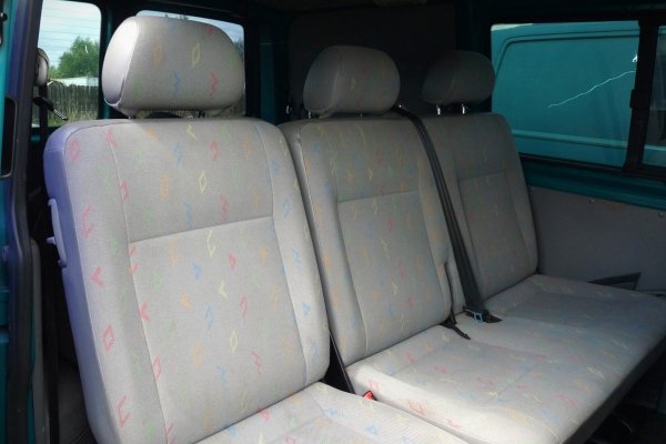 Atrapa grill VW Transporter T5 2005 Bus 