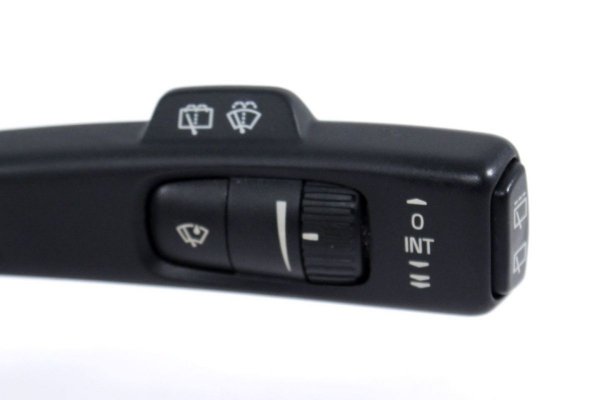 _Przełącznik zespolony Volvo V50 2004-2012 P30710344