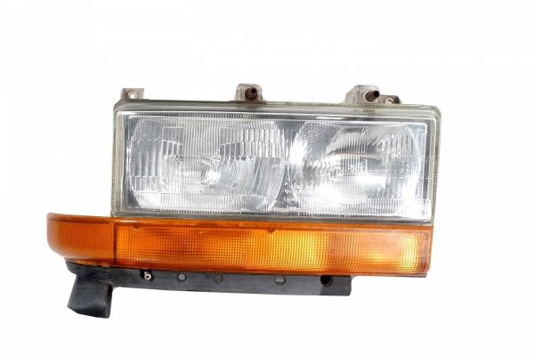 Reflektor przód prawy Mitsubishi Canter VI 2000 (1996-2001)
